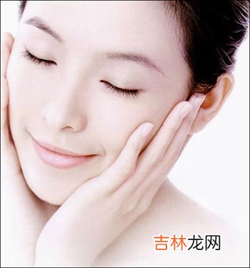 肌肤不再干燥充满生气