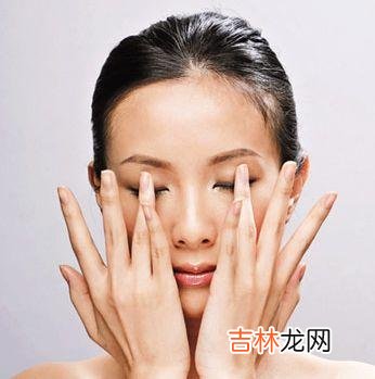 夏季摆脱油光脸注意避开四大误区