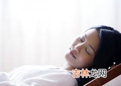 立夏肌肤易出油 夏季如何保养肌肤