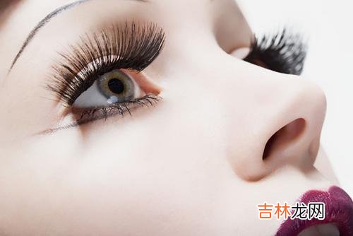 轻松给你睫毛美个容