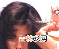 用鼻梁增高器用手捏这些流行的隆鼻办法都不靠谱