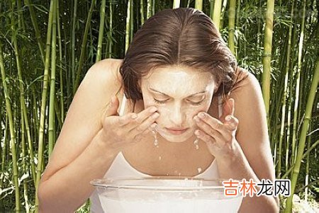 黎姿十年容顔嬌美如故