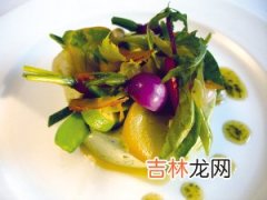 饮食保障肌肤抗击痘痘