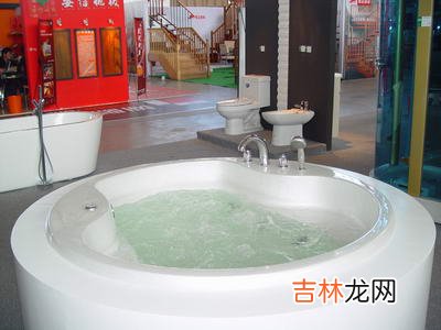 宝宝学游泳