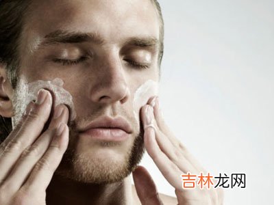 干性皮肤男士秋冬护肤方法