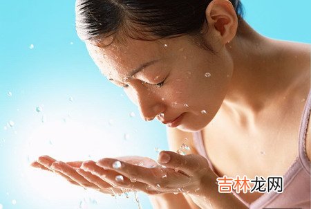 給洗臉水加點料改善臉部皮膚