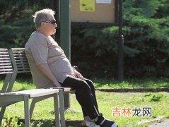 冬季晒太阳强身健体