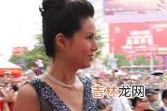 为他珍爱你的乳房