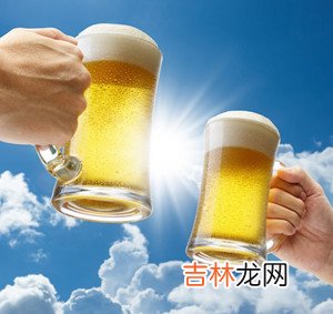 死蟹有毒买不得 吃螃蟹时最别喝啤酒