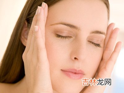 暖气房环境干燥随时保持肌肤水分