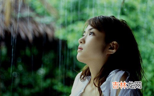做好妆前准备保持肌肤水嫩