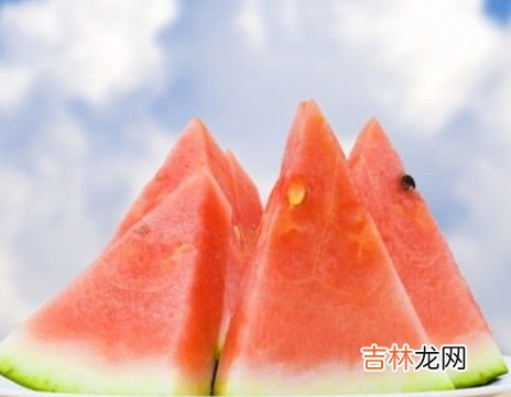 夏季晒黑吃哪些食物能美白