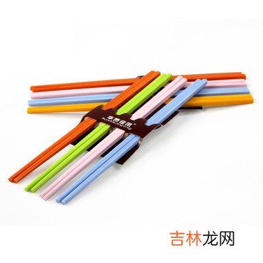 彩色筷子无国标看上去很美用起来有害健康