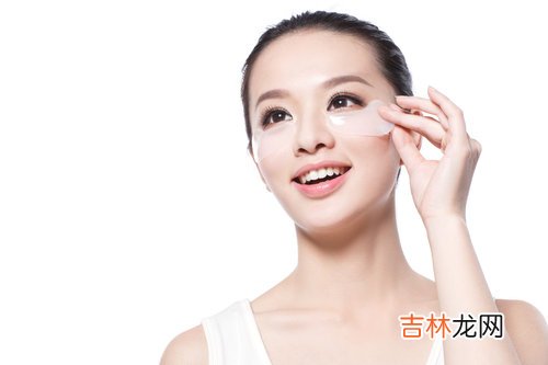 肌肤极干注意正确保湿护理