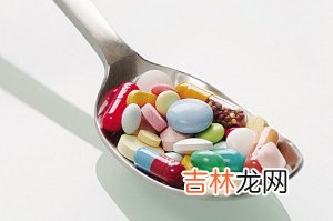 三成市民吃药凭经验专家提醒莫误病情