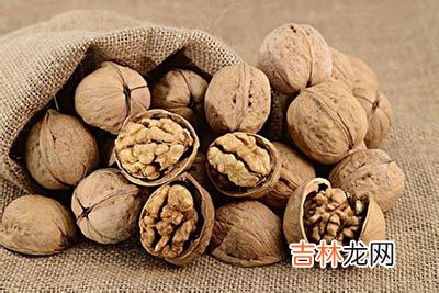 揭秘：核桃养颜补脑又通便