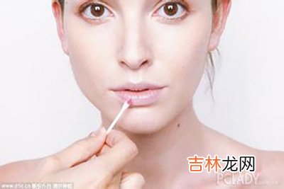 护唇4步走 告别干燥烦恼