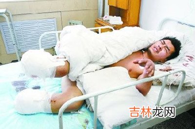 男子扒火车去北京打工 被绞断双脚