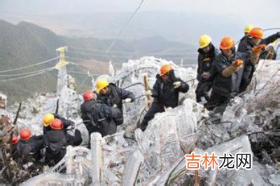 18万白衣天使奋战在抗雨雪冰冻灾害前沿