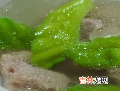三款苦瓜瘦身汤 消脂减肥暖全身