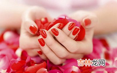 女人脸色蜡黄吃什么能有效改善气色