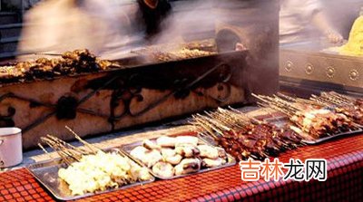 添加佐料猪肉“变”羊肉 路边烧烤缺乏监管存隐患