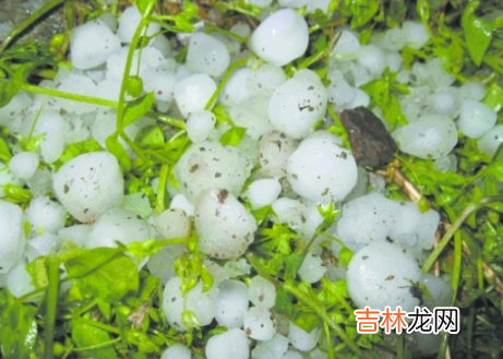 2021夏天下冰雹发朋友圈怎么说