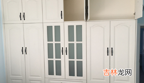 禾香板衣柜容易变形是怎么回事