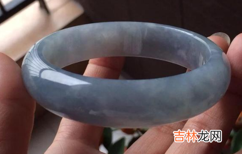 玉手镯裂开了没有断能带吗还是放在家里