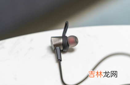 耳机插孔接触不良怎么修
