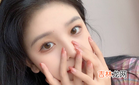 女朋友和别人说晚安正常吗