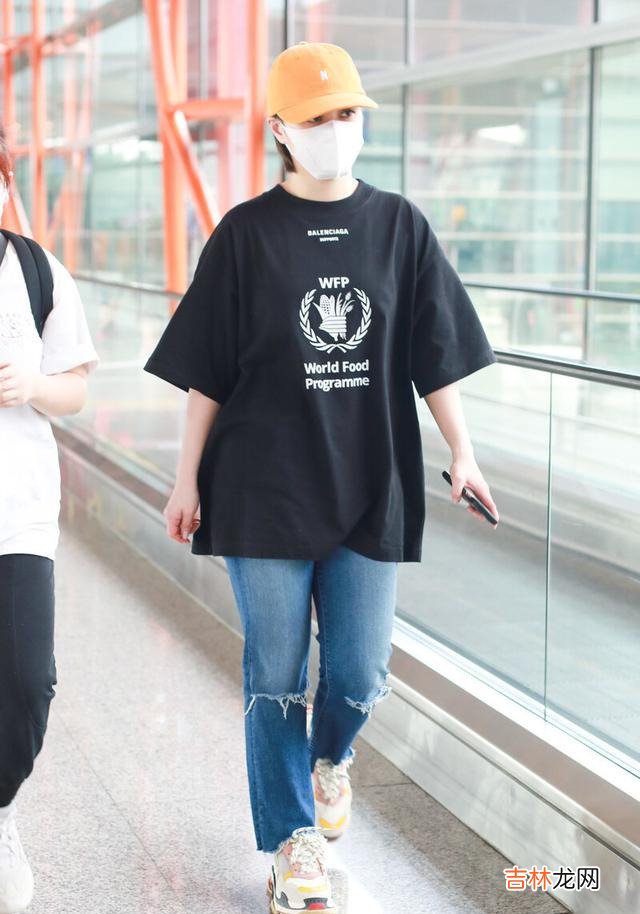 教你搭配出时尚慵懒的服装造型 慵懒的服装应该怎么选