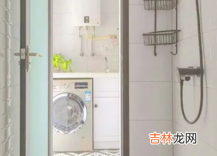一个卫生间门多少钱