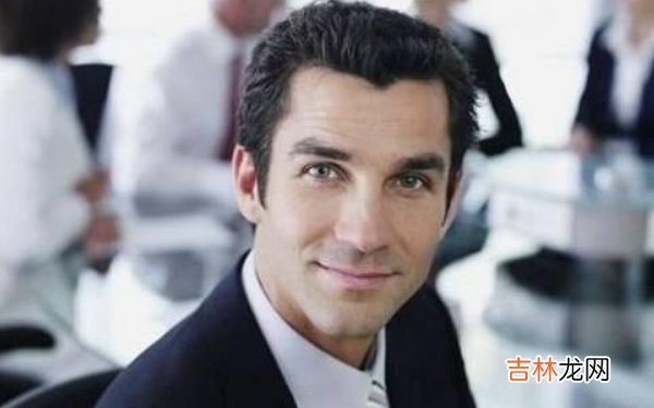 属猪摩羯座的男生性格如何 理智严肃
