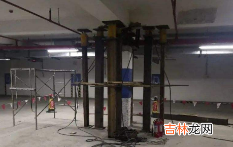 一根20×20的柱子能承重多少