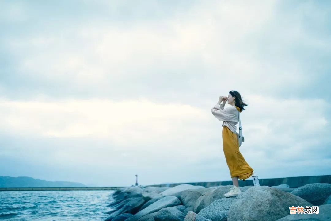 女人孤独,就想寻找婚外情?