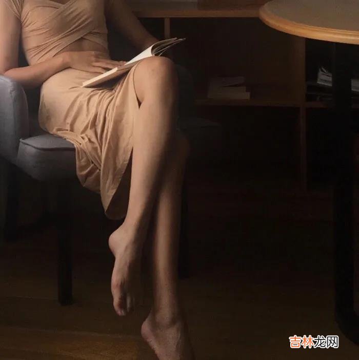 出轨离婚后，我们的表面婚姻还能欺瞒多久