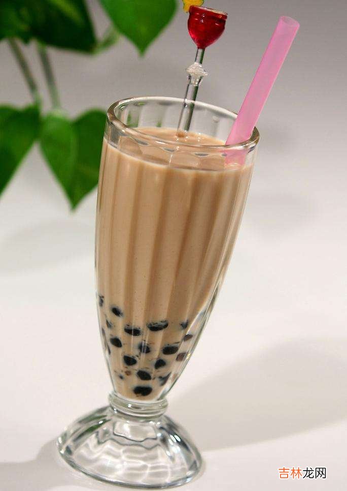 饮用方法正确不容易发胖 正确的喝奶茶技术