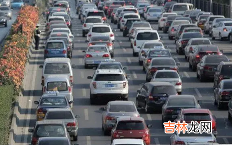 2022五一期间北京限早晚高峰吗