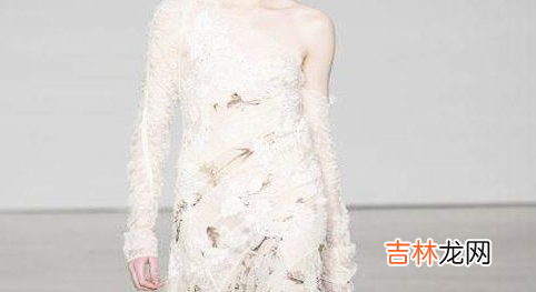 晚礼服搭配小技巧-出席晚宴的礼服有哪些