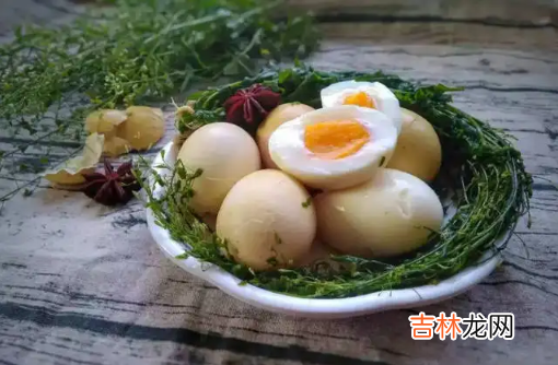 清明节用什么草煮鸡蛋