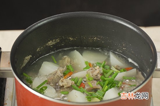 羊肉炖萝卜的做法