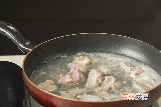 羊肉炖萝卜的做法