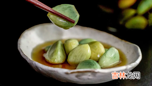 吃腊八蒜可以降胆固醇吗