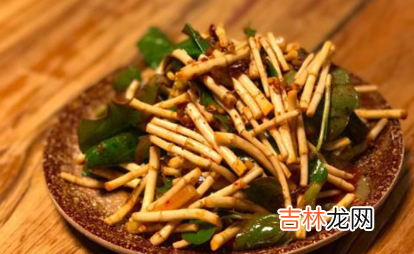 折耳根焯水好还是不焯水好