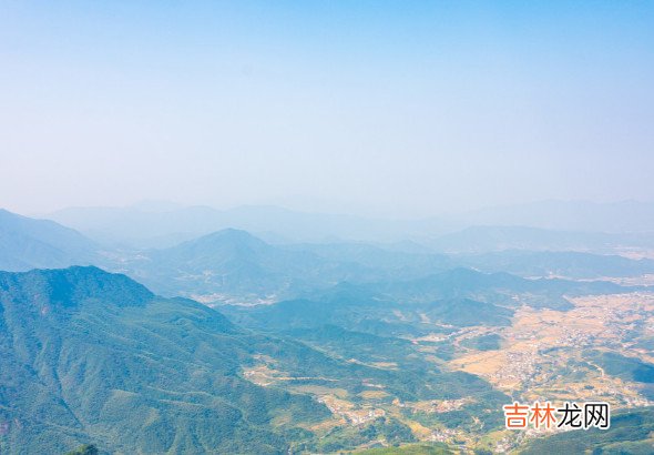 手指螺纹：二斗富，颇有异性缘，但却总是难见中意者