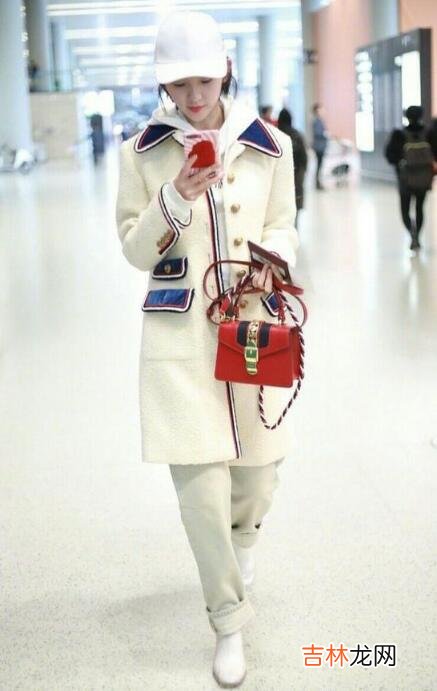 明星穿衣服搭配图片2020