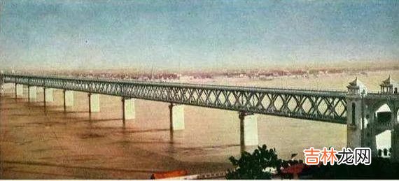 新生儿起名禁忌,除了梓字不吉利,还要注意哪些?