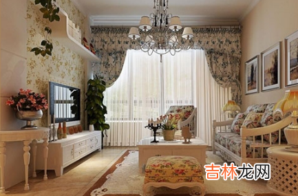 客厅沙发背景墙挂什么画好