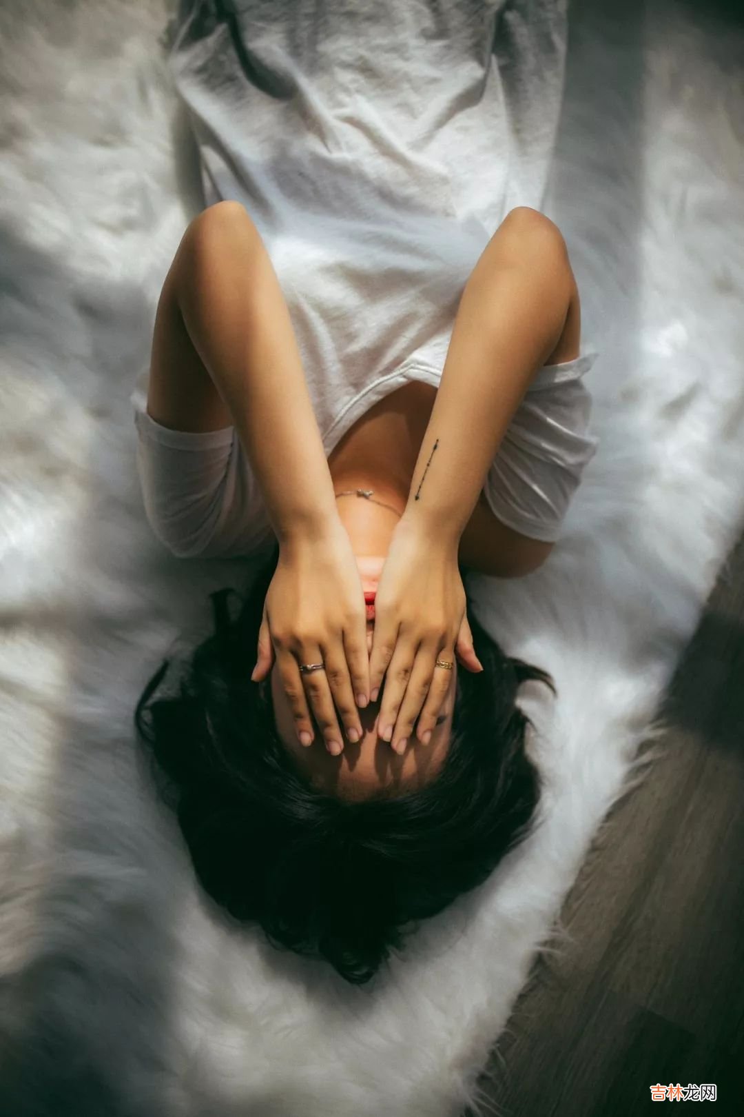 为什么那么多女性会被骗财骗色?性邪教PUA背后的心理学